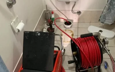 Tuvalet Tıkanıklığı Nasıl Açılır?